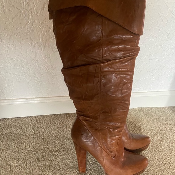 Like New Jessica Simpson Boots Super comfortable & soft - Picture 2 of 6